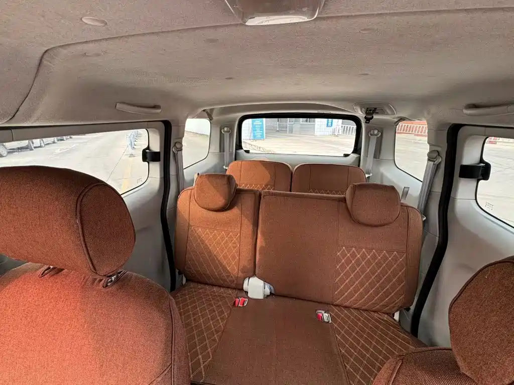 Nissan NV200 2018 2018 1.6L CVT Luxury Model