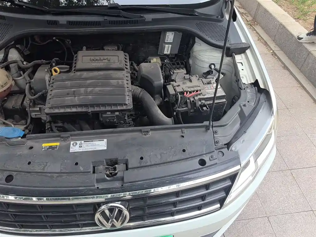 Volkswagen Jetta 2019 Dream Edition 1.5L Manual Fashion фото 24
