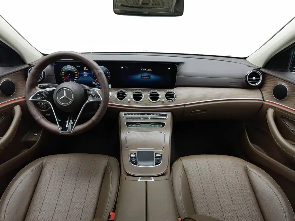Mercedes-Benz E-Class, миниатюра 5