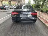 Фото 5 - Audi A8