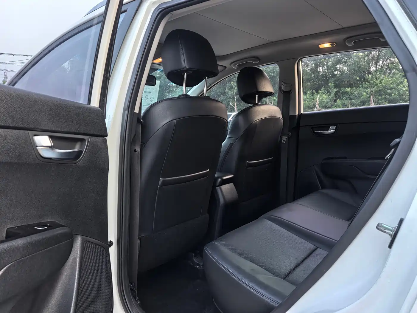 Kia KX3 Smart Run 2016 2015 1.6L Automatic 2WD DLX