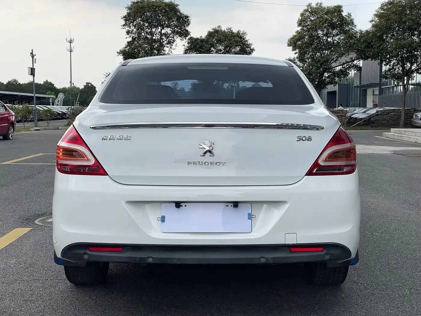 Peugeot 308 2014 2014 Model Joy Edition Classic 1.6L Manual Superior Style