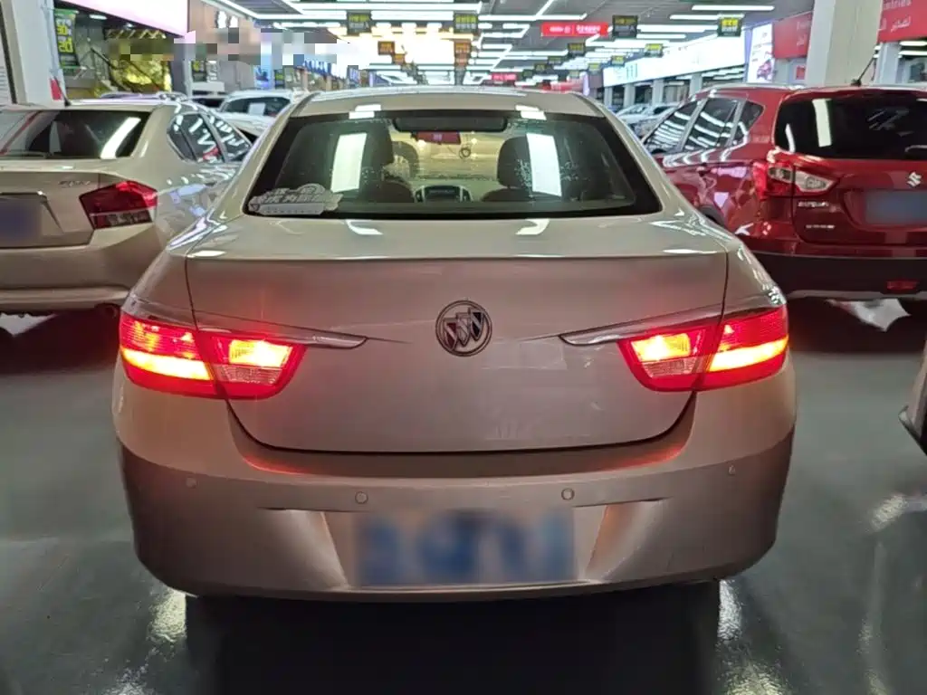Фото 6 - Buick Excelle