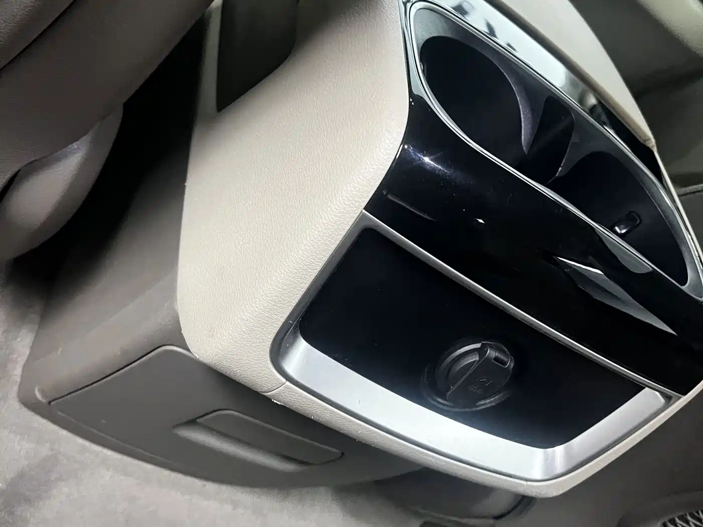 Kia Carnival 2022 2021 2.0T Luxury Tech Edition