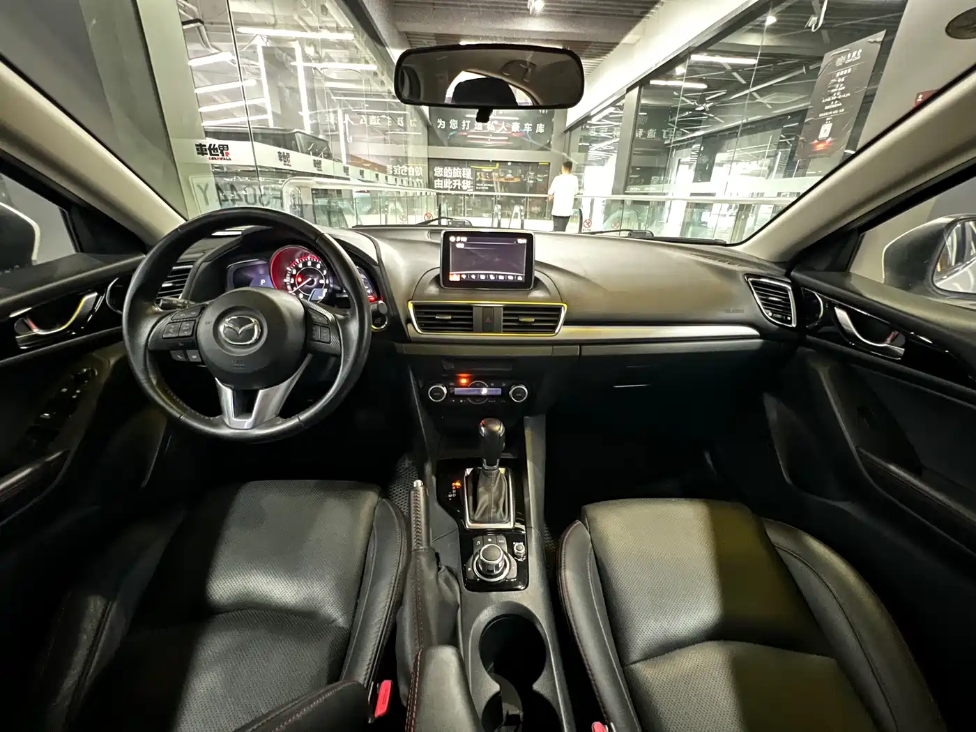 Фото 6 - Mazda Mazda 3