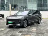 Фото 1 - NIO ES8