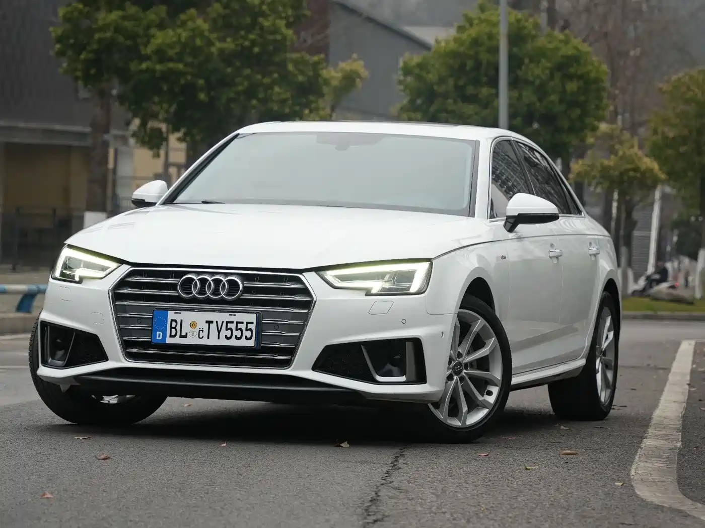 Audi A4L 2019 40 TFSI Fashion (China VI)