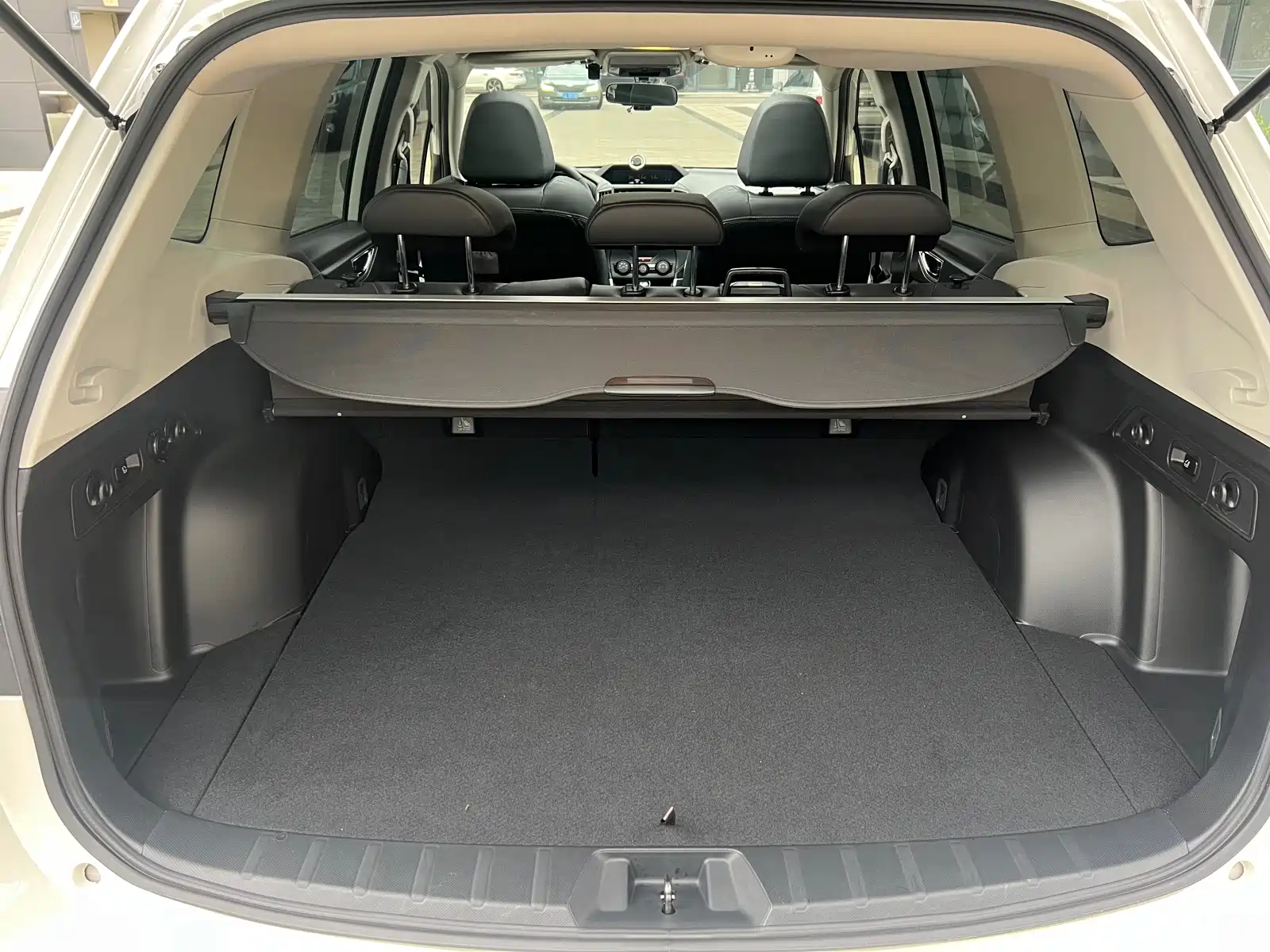 Photo 11 - Subaru Forester