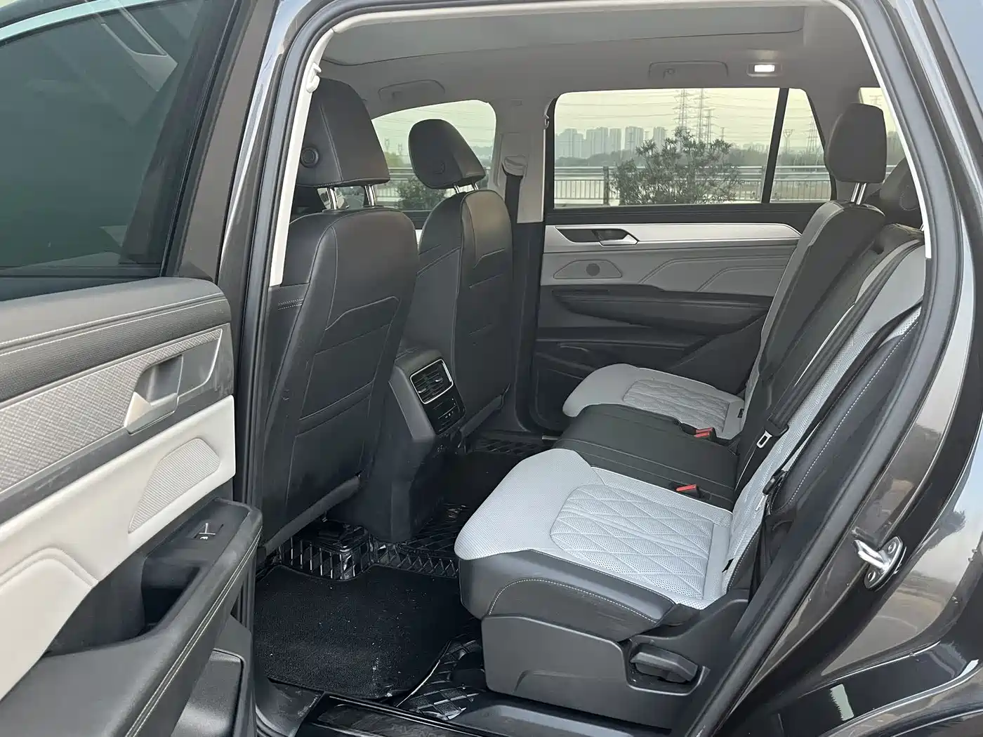 VOLKSWAGEN RANGE PATROL