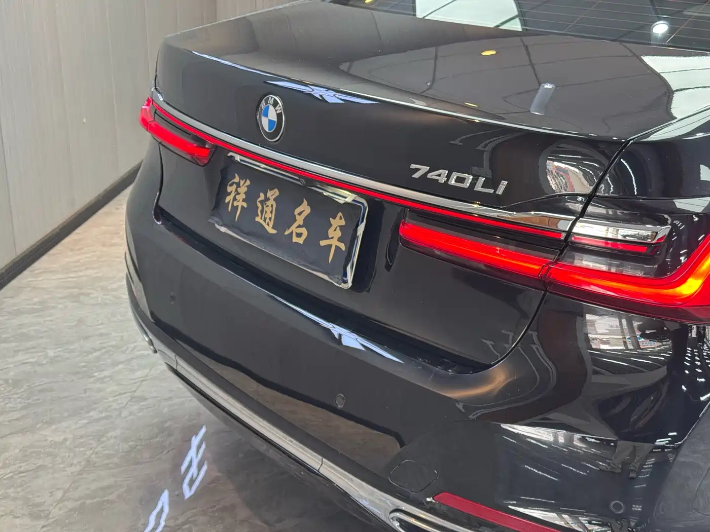 BMW 7 Series 2019 740Li Leading Luxury Package фото 26