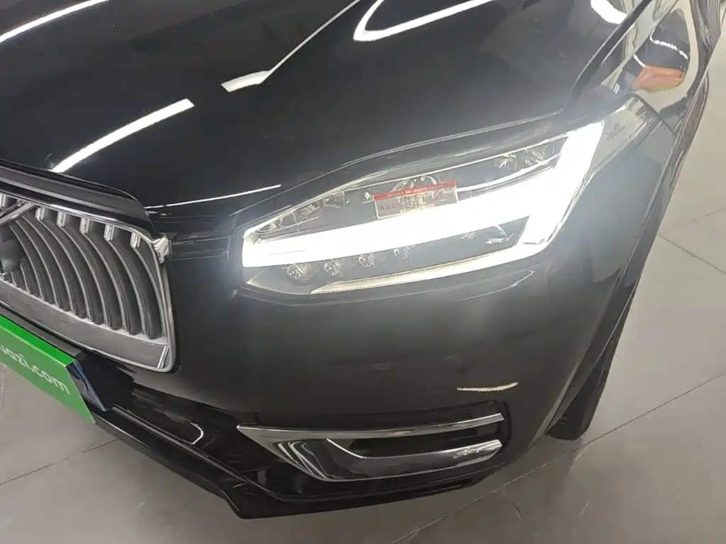 Volvo XC90 2023 2023 B5 Smart Luxury Edition 5-Seater