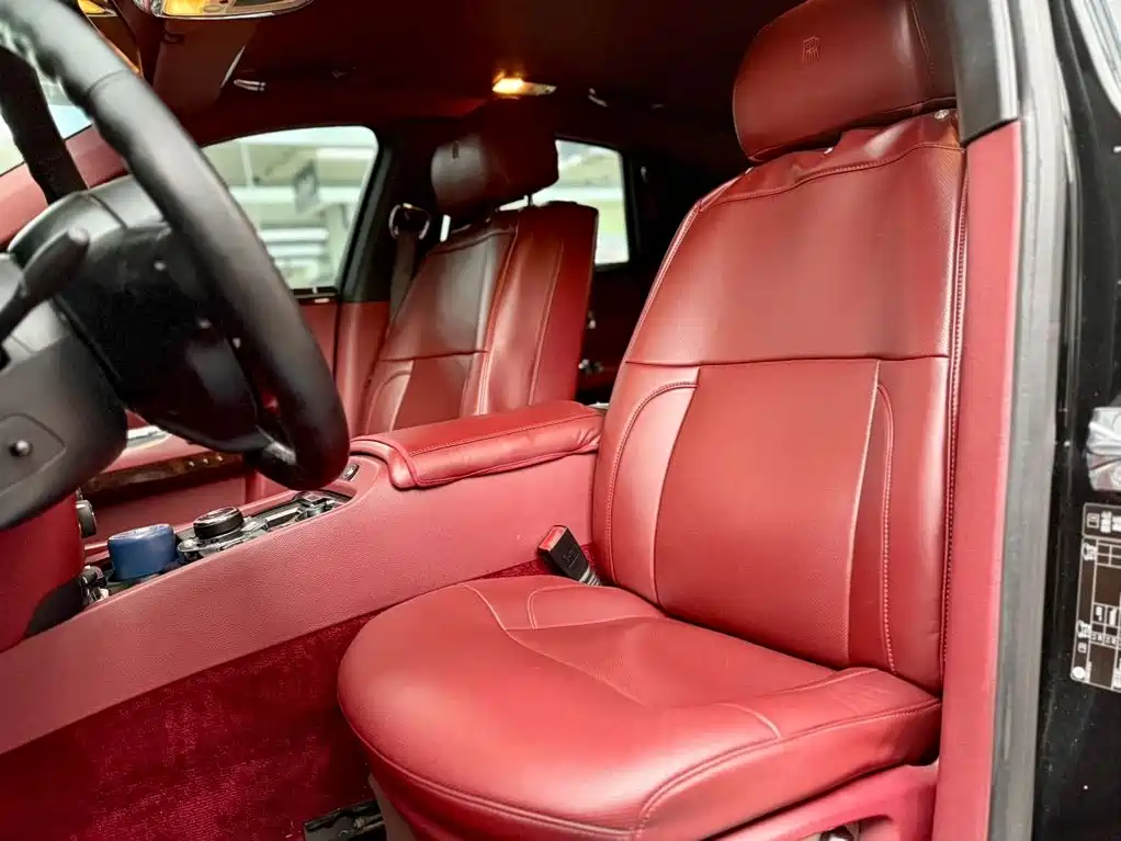 Фото 13 - Rolls-Royce Ghost
