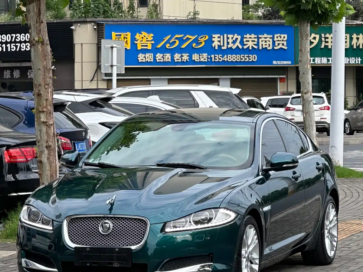 Jaguar XF 2013 2014 XF 2.0T Elegance Edition