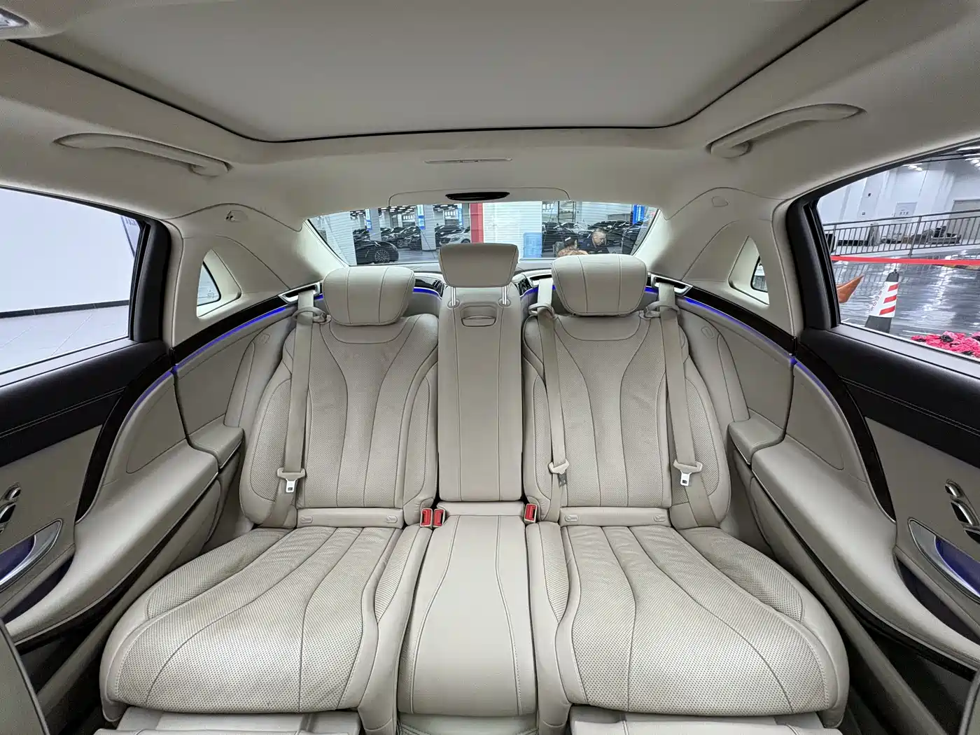 Mercedes-Benz Maybach S-Class 2015 S 400 4MATIC фото 9