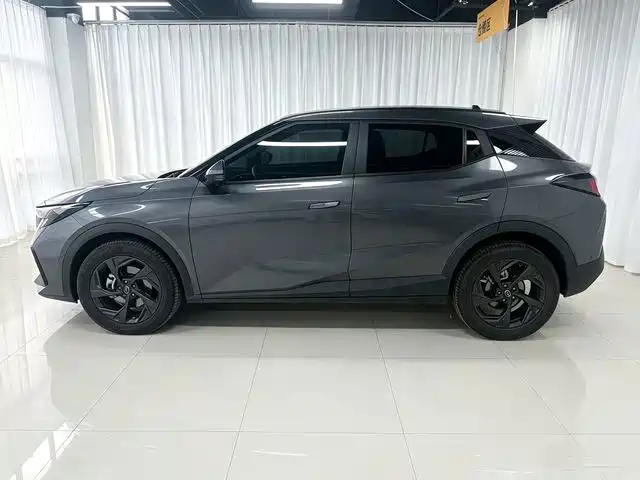 GAC Trumpchi Trumpchi GS3 2025 2023 Shadow Speed 270T Power Enjoyment Edition
