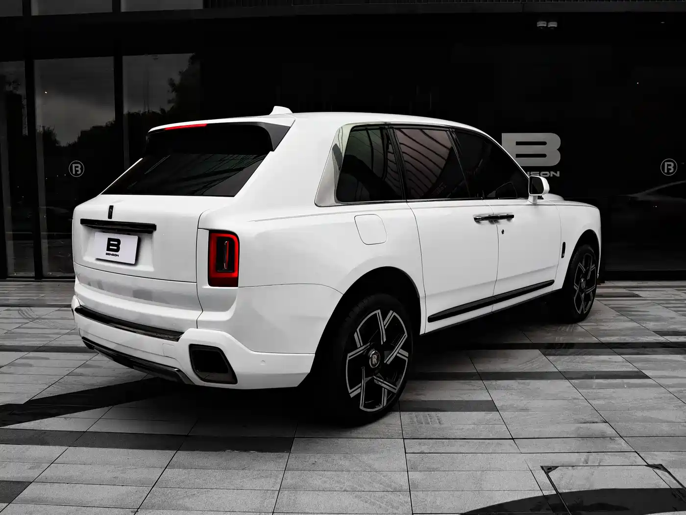 Rolls-Royce Cullinan 2020 2018 4-Seater Version