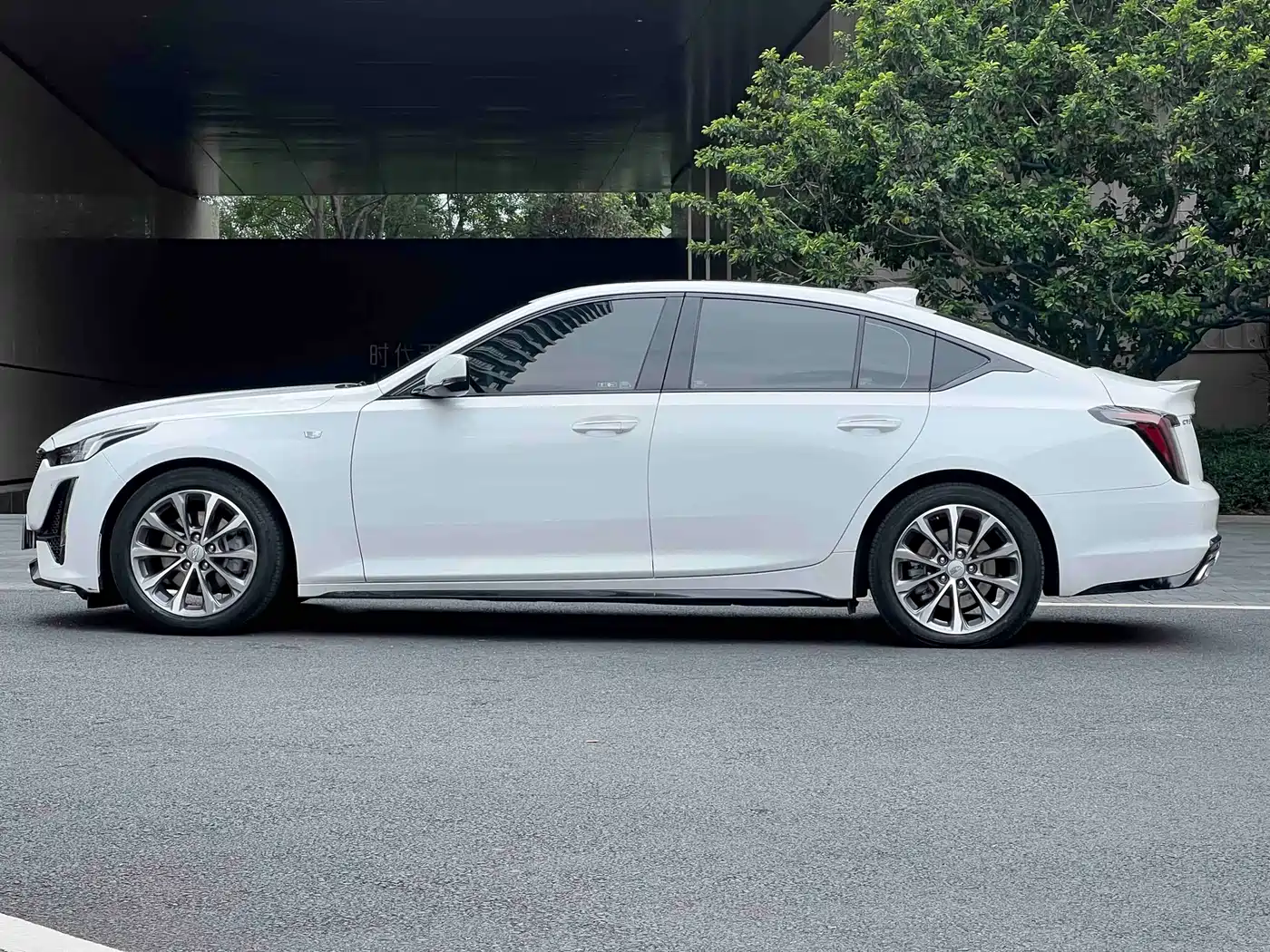 Cadillac CT5 2021 28T Leading Sport фото 9