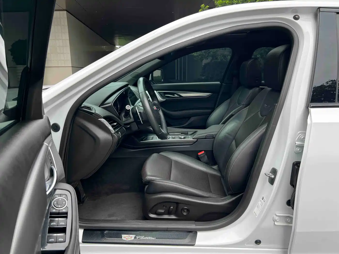 Cadillac CT5 2021 28T Leading Sport фото 11