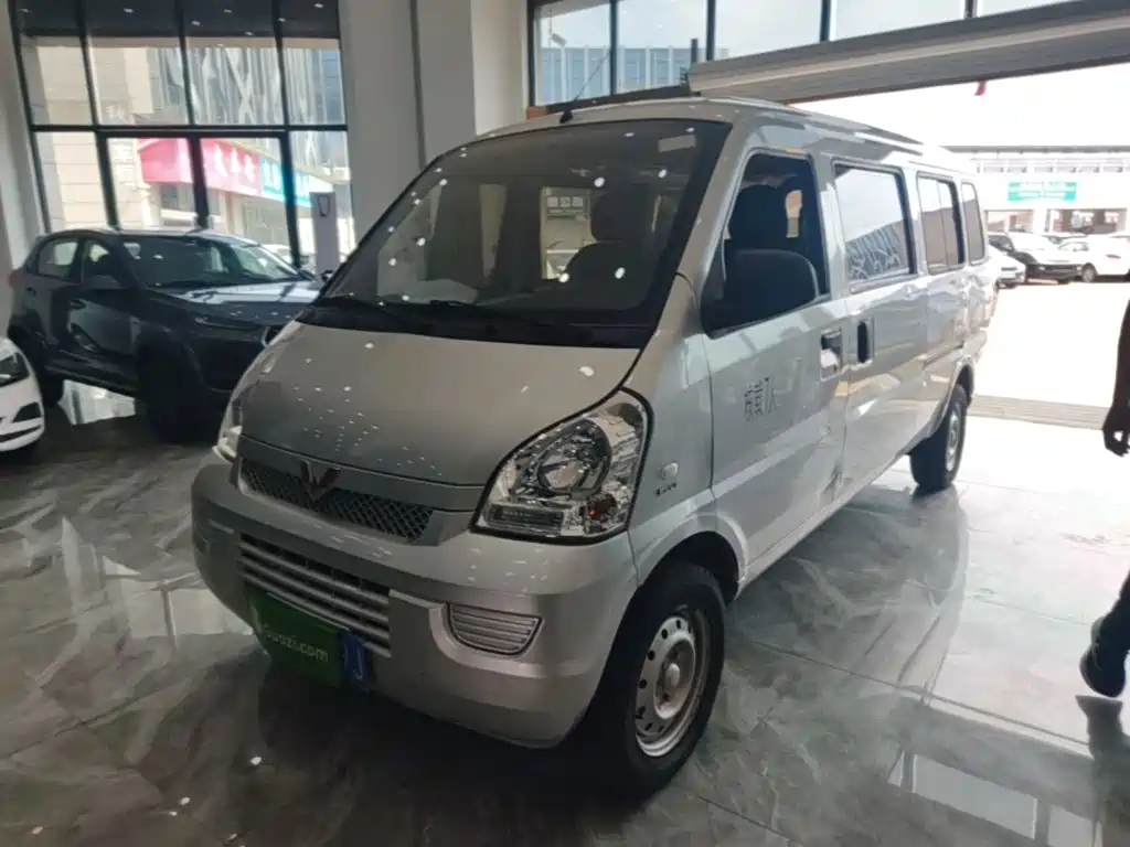 Wuling Motors Wuling Rongguang 2022 2021 1.5L Extended Standard Power Assisted L3C