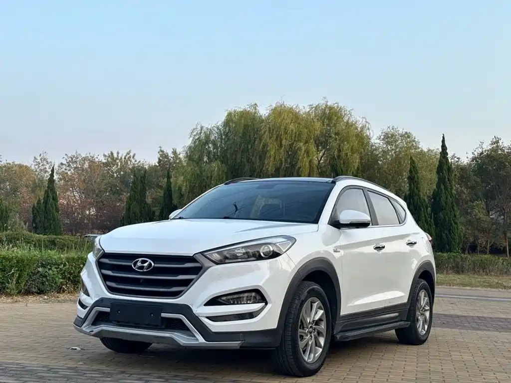 Hyundai Tucson 2015 — пригон из Китая