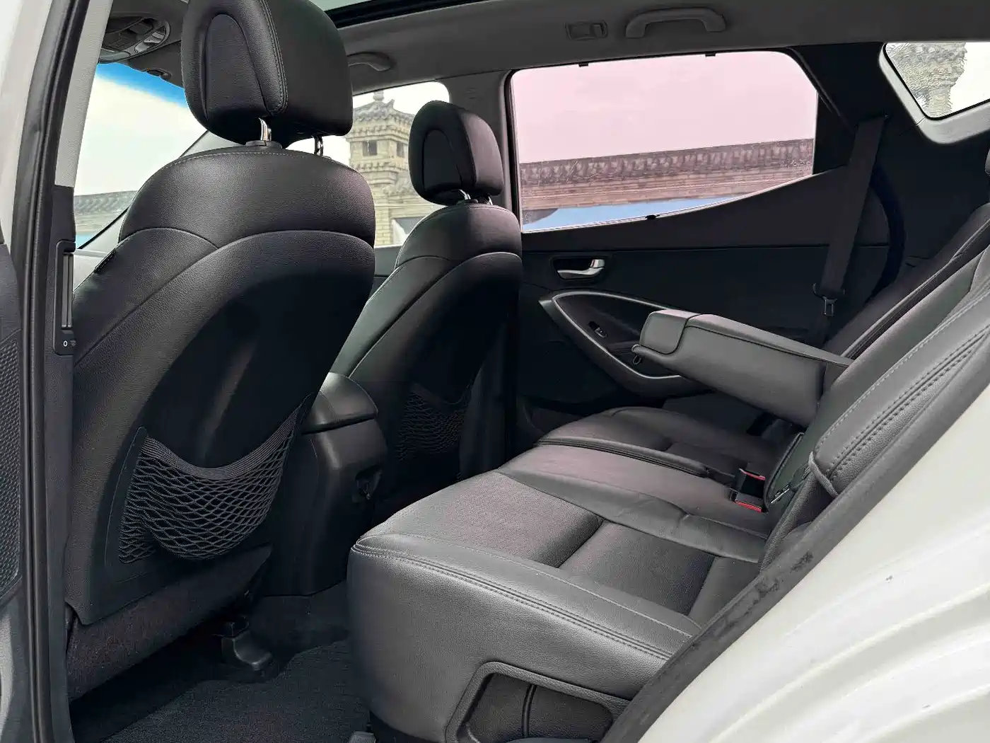 Hyundai Santa Fe 2015 2.0T Automatic 2WD Smart 5-Seater фото 6