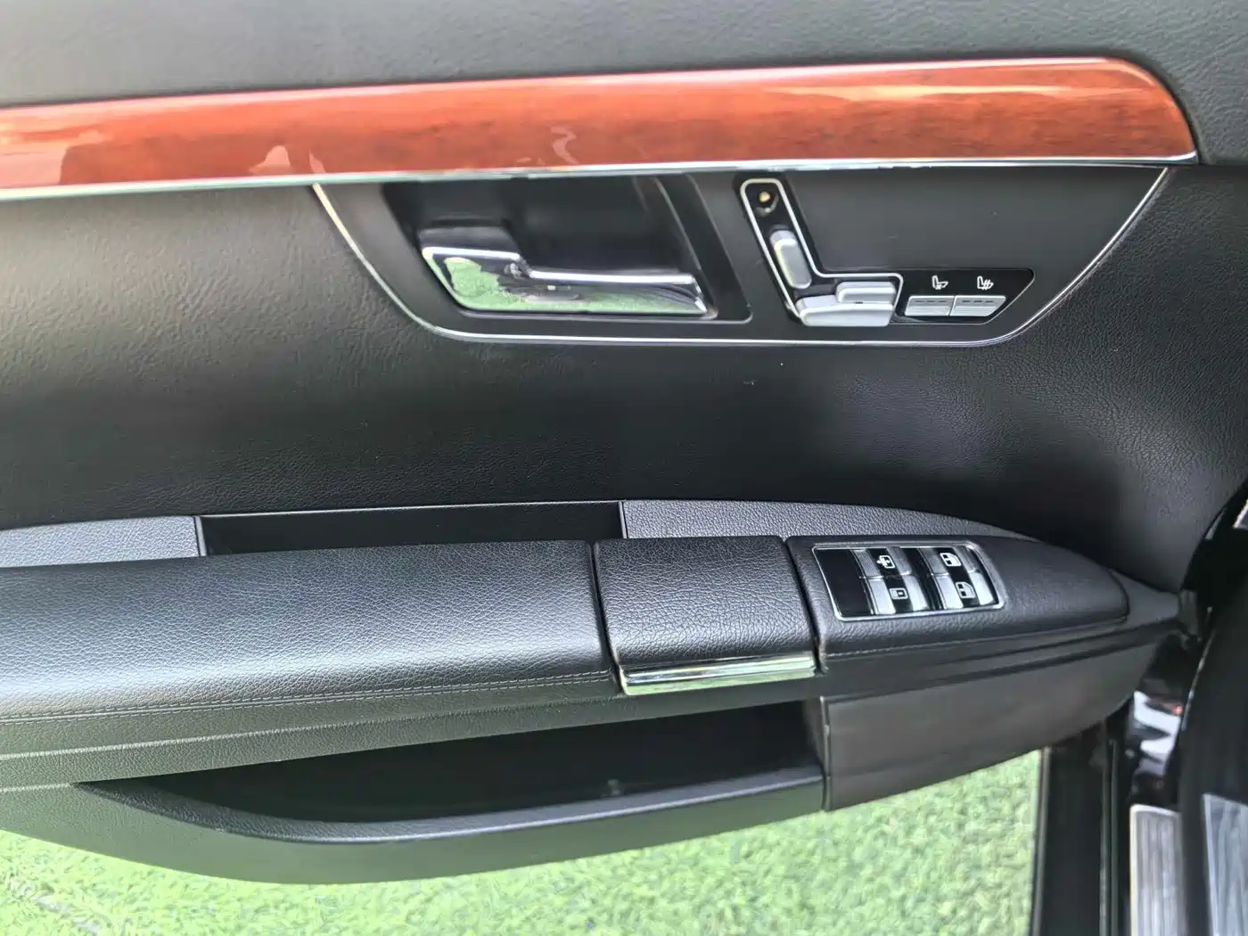 Mercedes-Benz S-Class фото 10