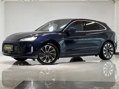 AITO M5