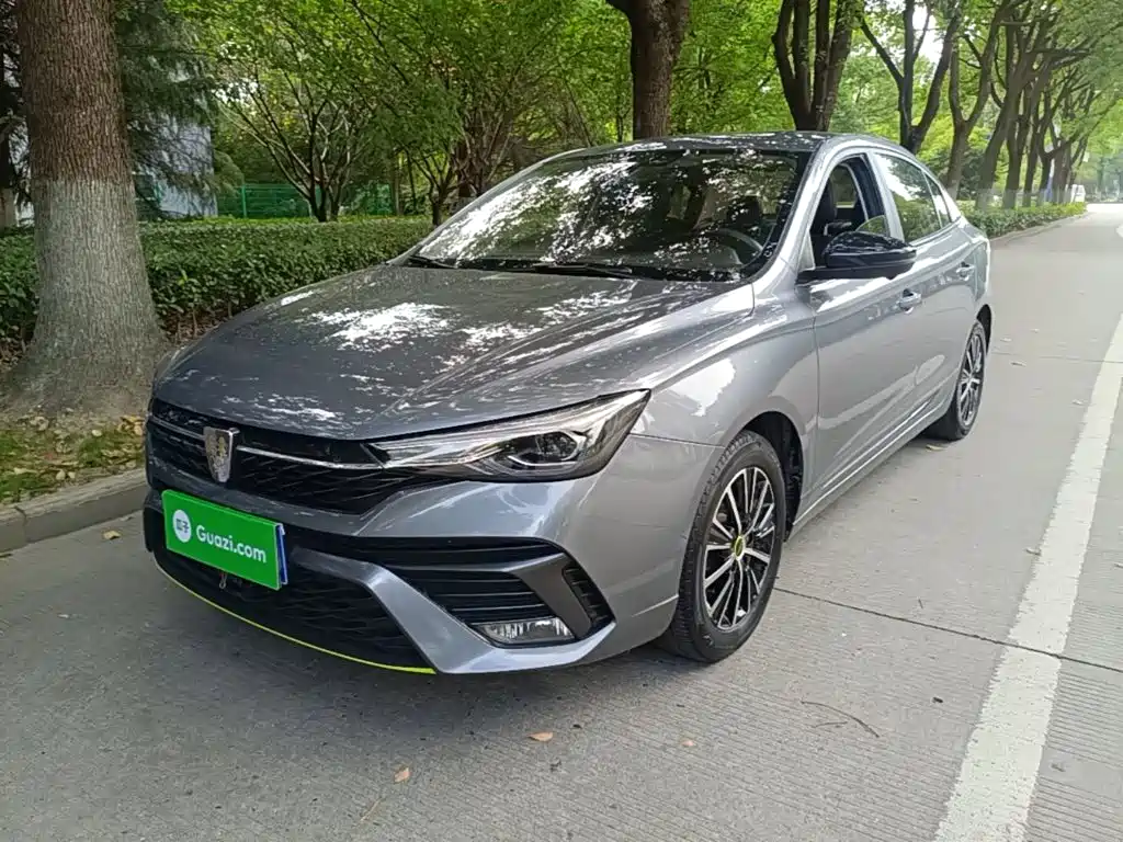 Фото 2 - Roewe i5