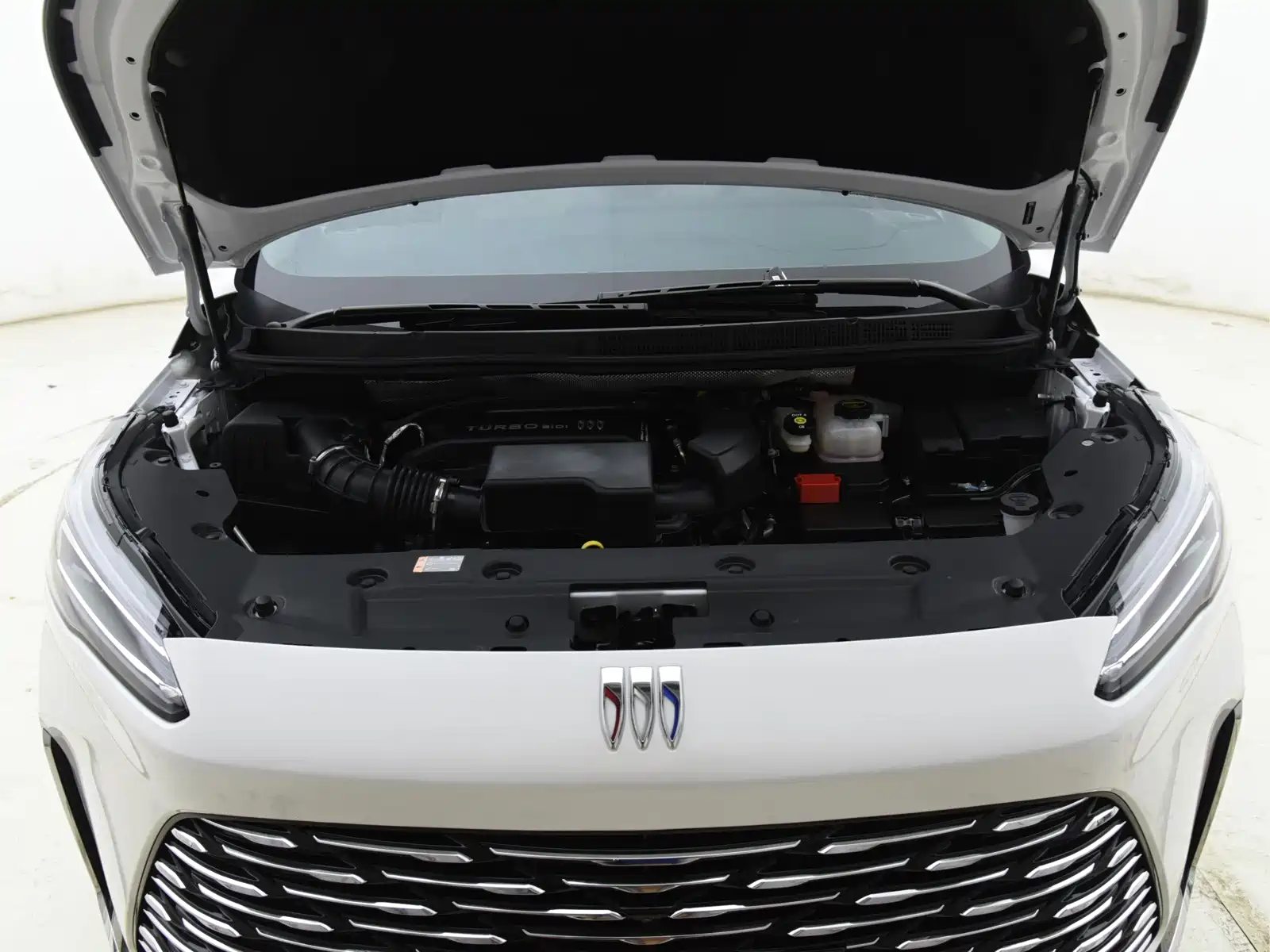 Фото 4 - Buick GL8