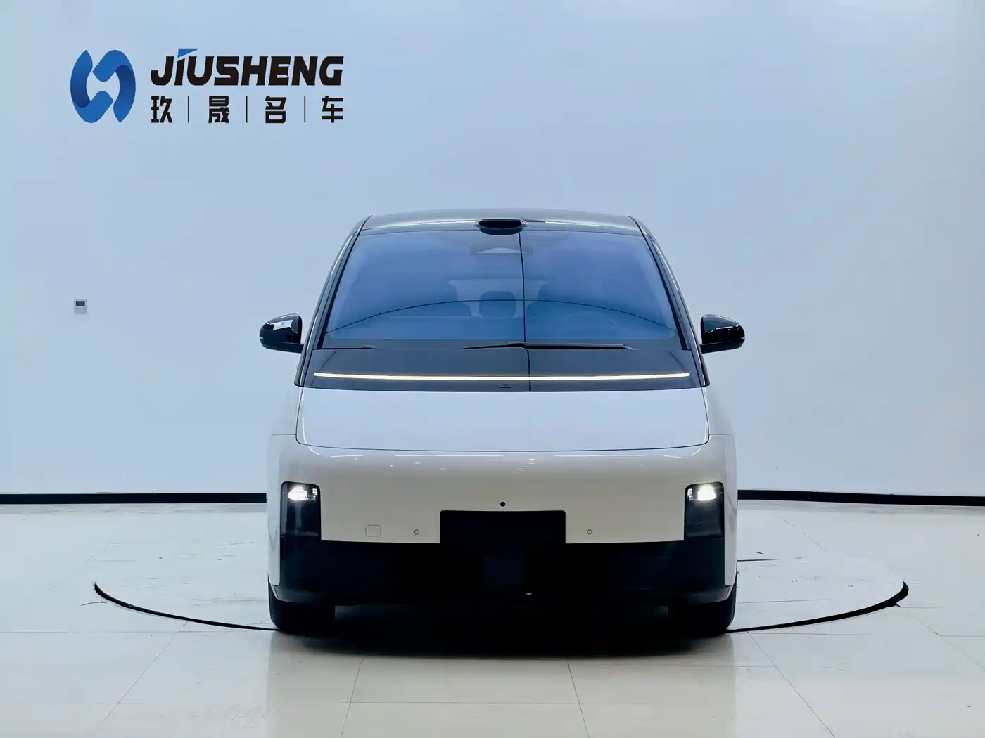 2026 Li Auto MEGA