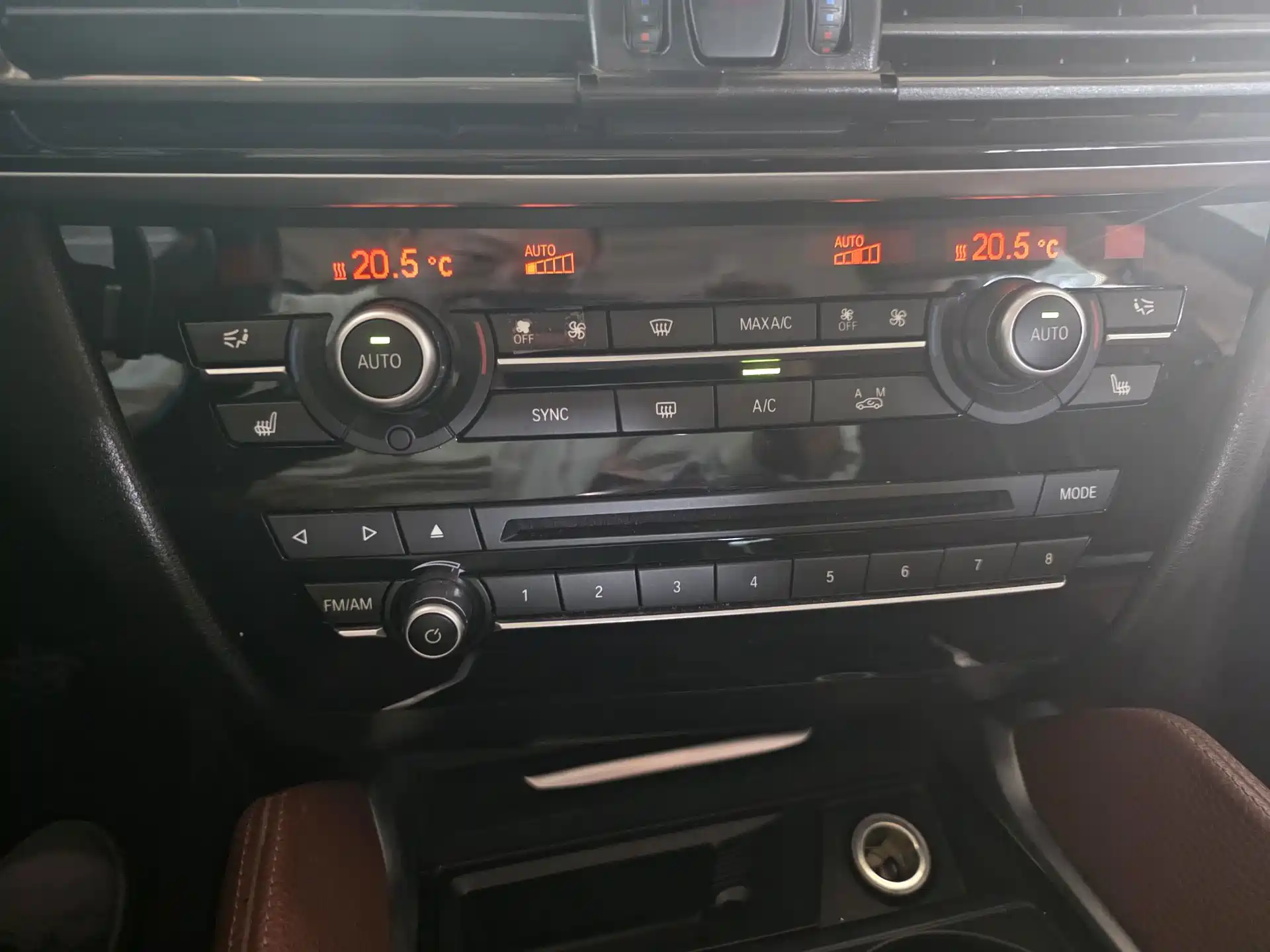 Фото 18 - BMW X6