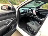 Photo 16 - Geely Atlas