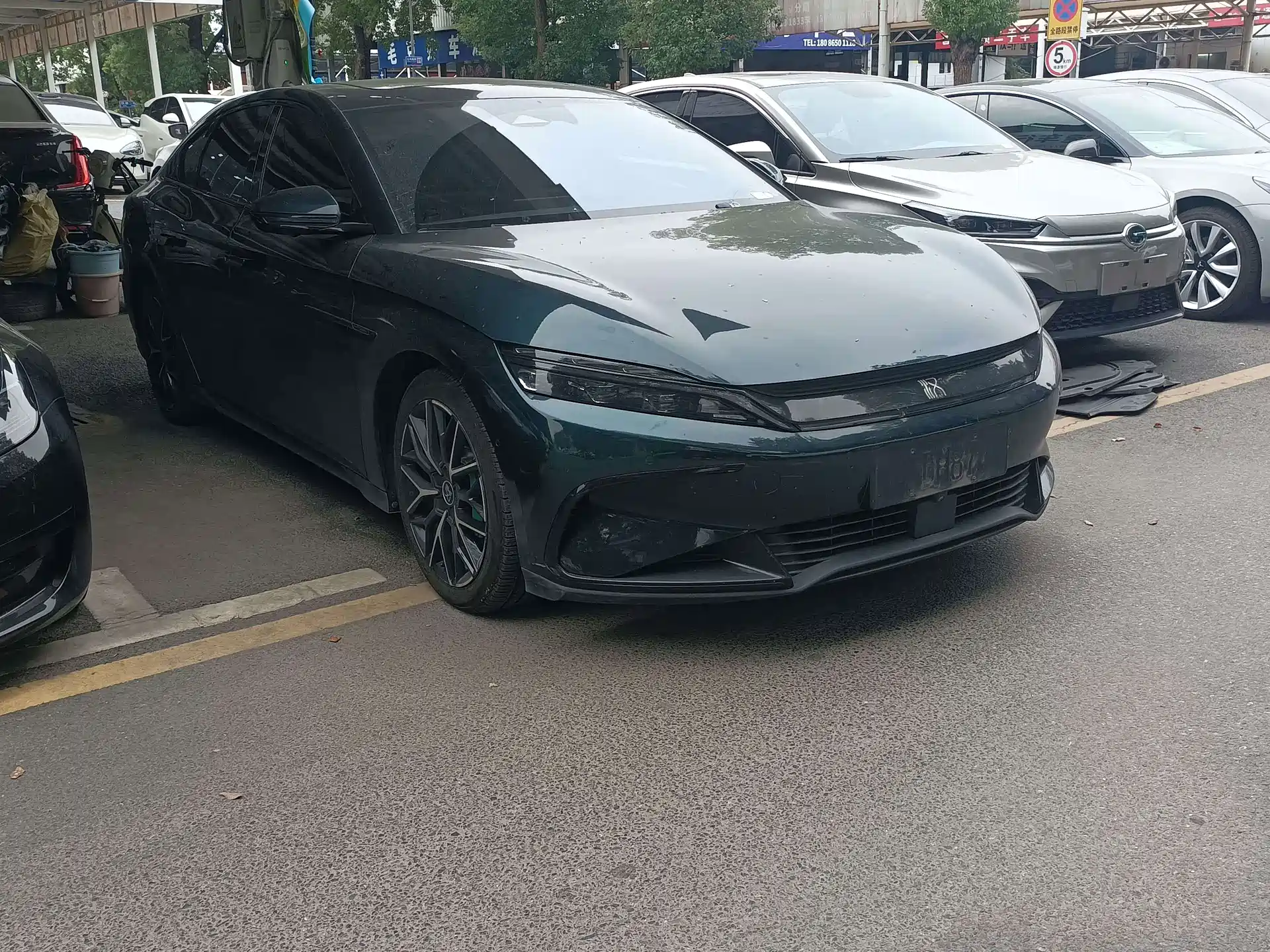 Фото 3 - BYD Han