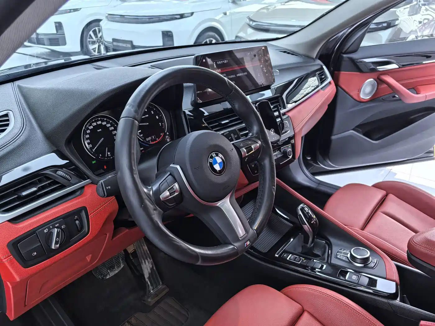 BMW X2 2023 2022 sDrive25i M Off-Road Package