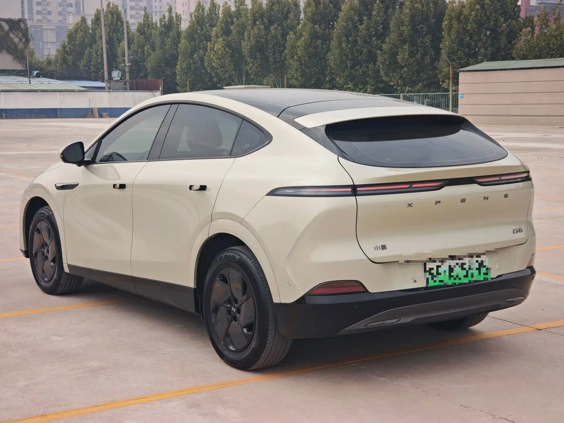 Photo 4 - XPeng G6