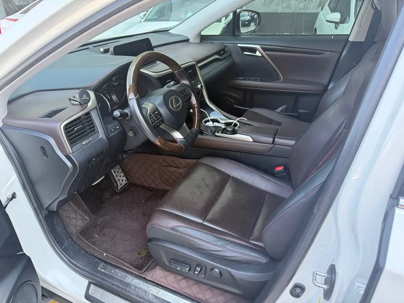 Lexus RX 2016 2016 300 2WD Comfort Edition China V
