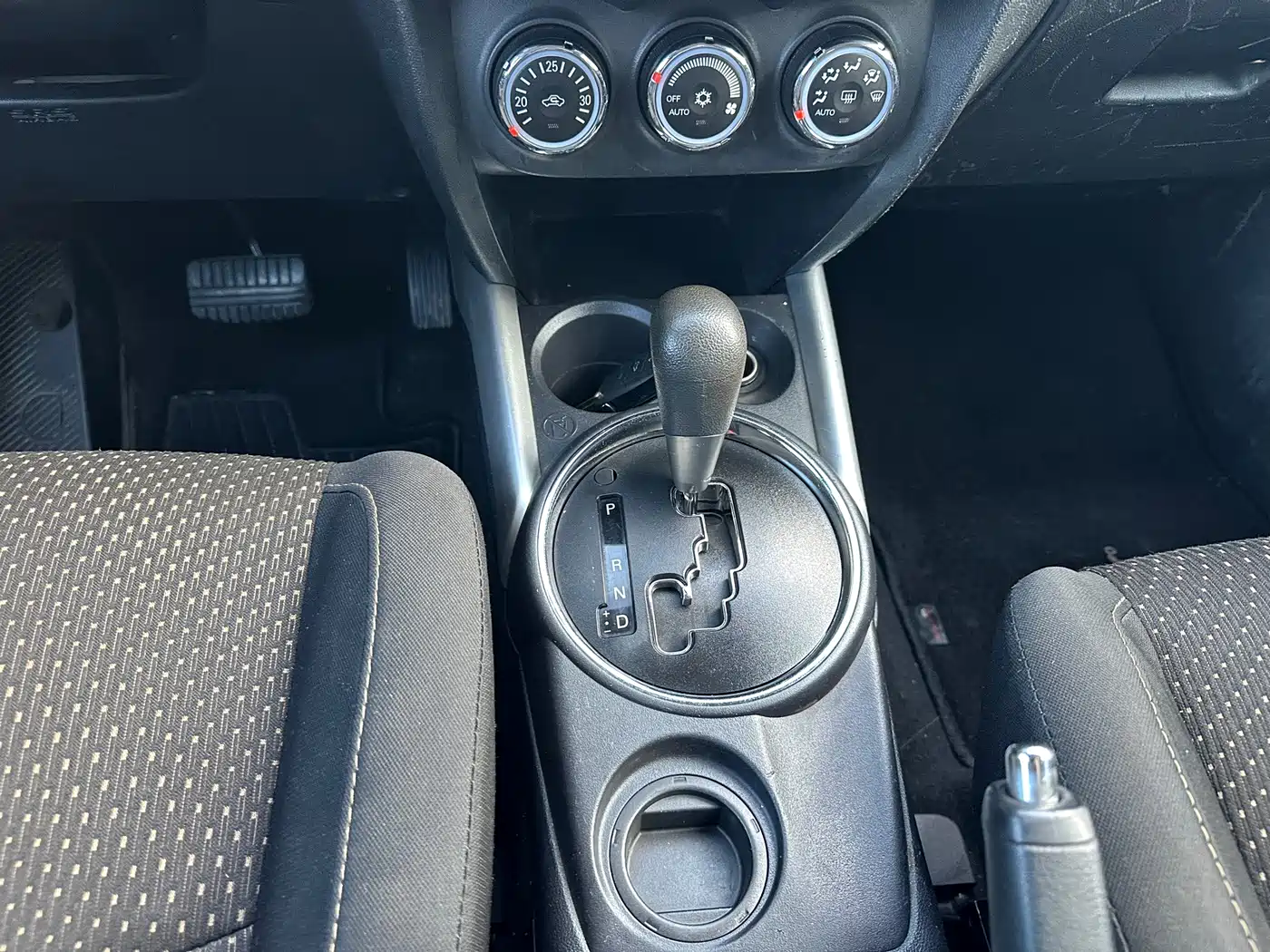 Mitsubishi ASX 2014 2013 2.0L CVT 2WD Elite