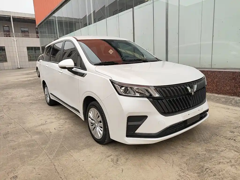 Wuling Motors Wuling Jiachen 2024 2022 1.5L Manual Joy Elite