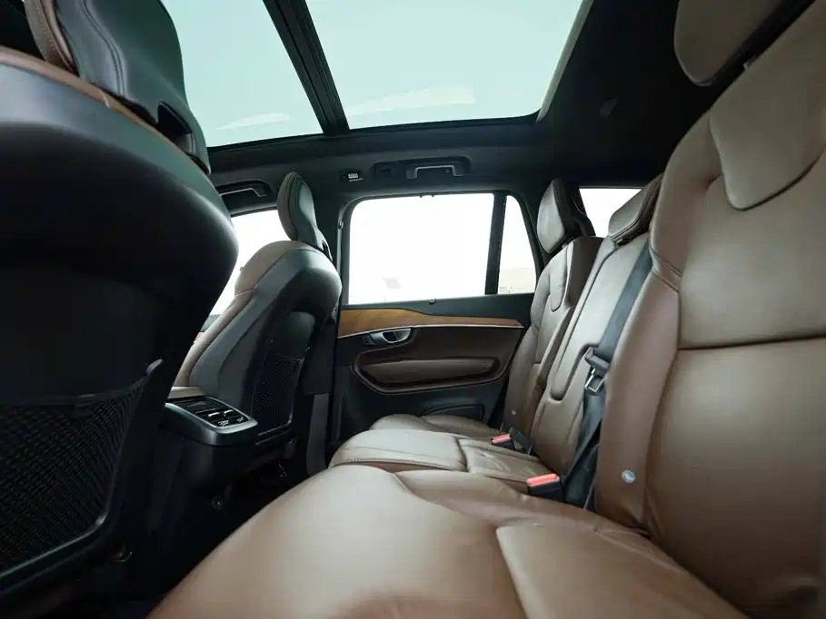 Volvo XC90 2023 2023 B6 Smart Comfort Luxury Edition 7-Seater