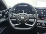 صورة 15 - Hyundai Elantra