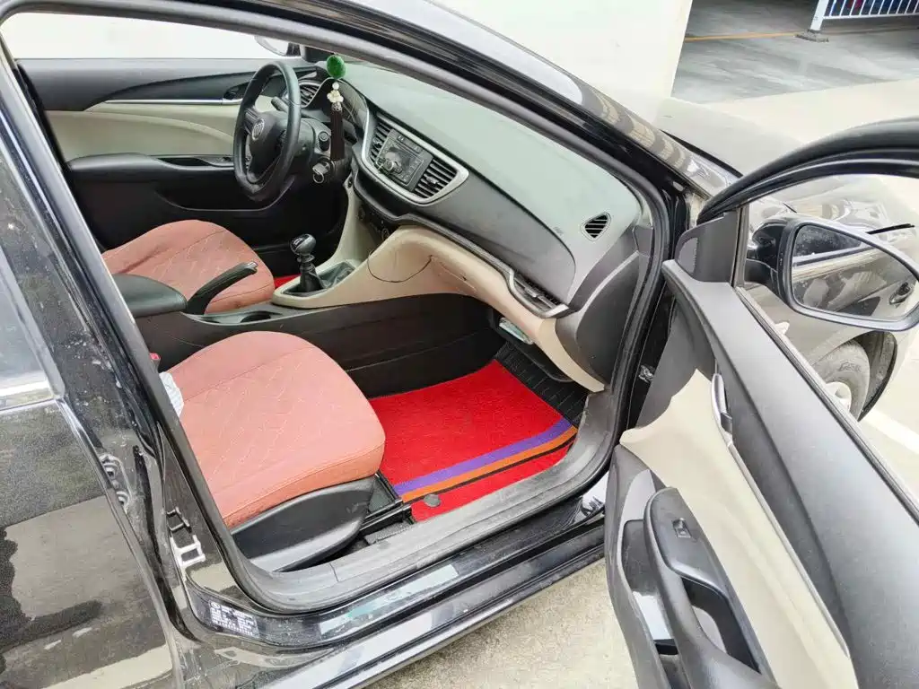 Photo 13 - Buick Excelle