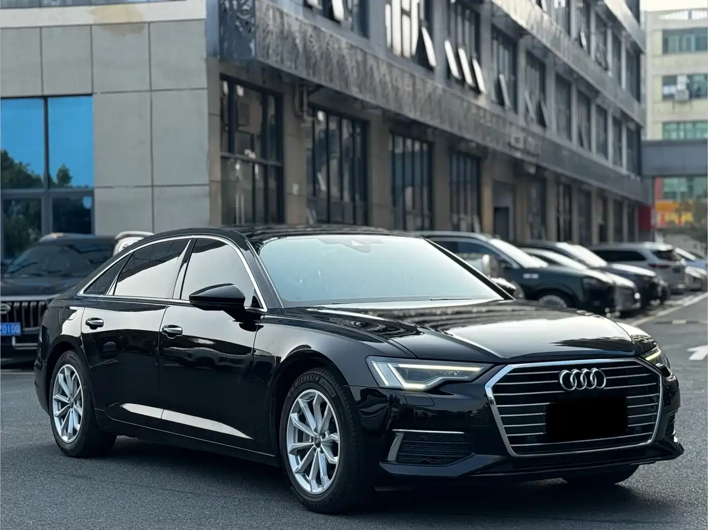 Audi A6L 2019 40 TFSI Luxury Elegance фото 3