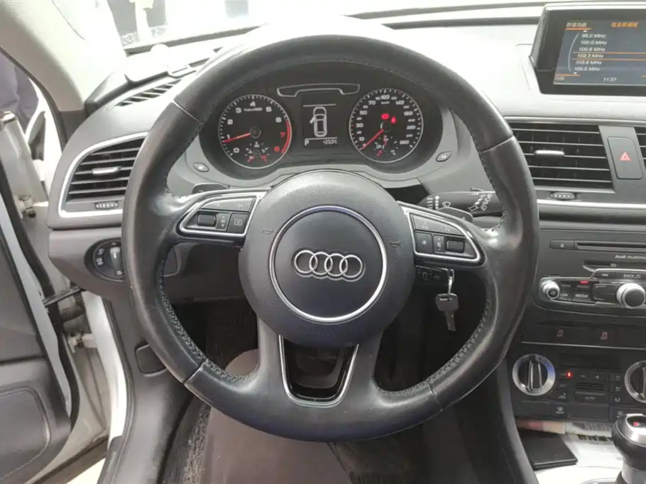 Audi Q3 2015 30 TFSI Progressive фото 15