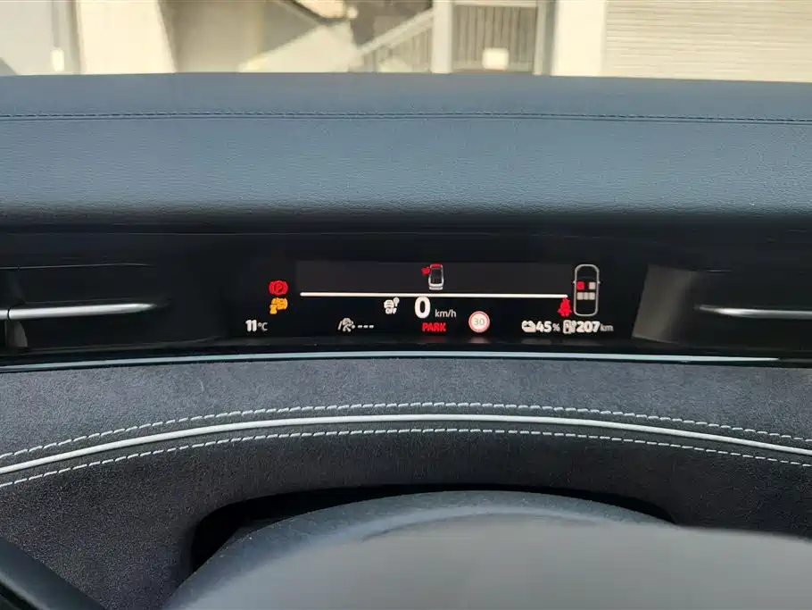 VOLKSWAGEN ID.7 VIZZION