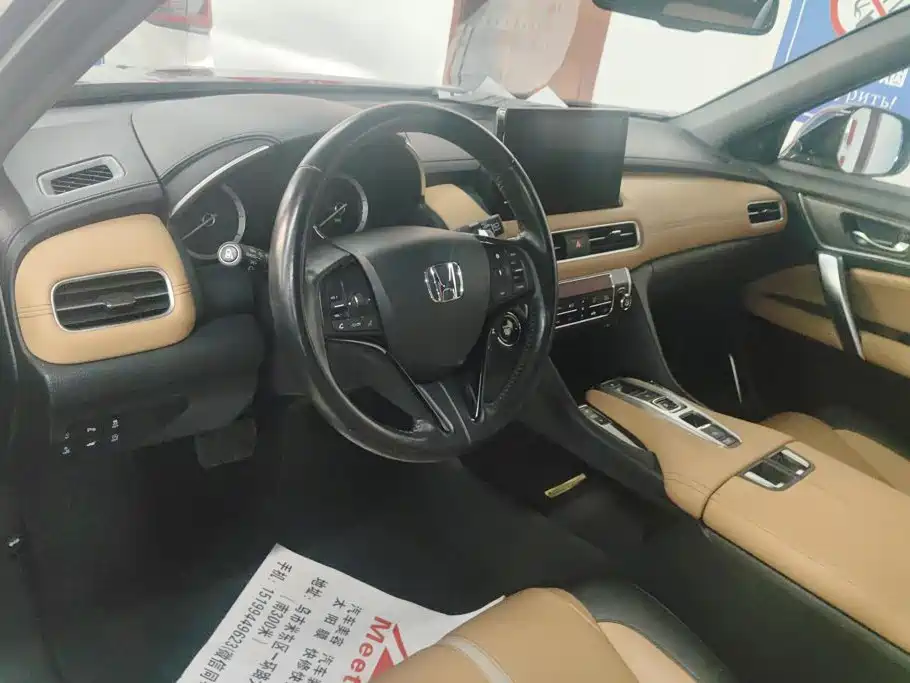 Honda UR-V 2024 2023 370TURBO AWD Premium Edition