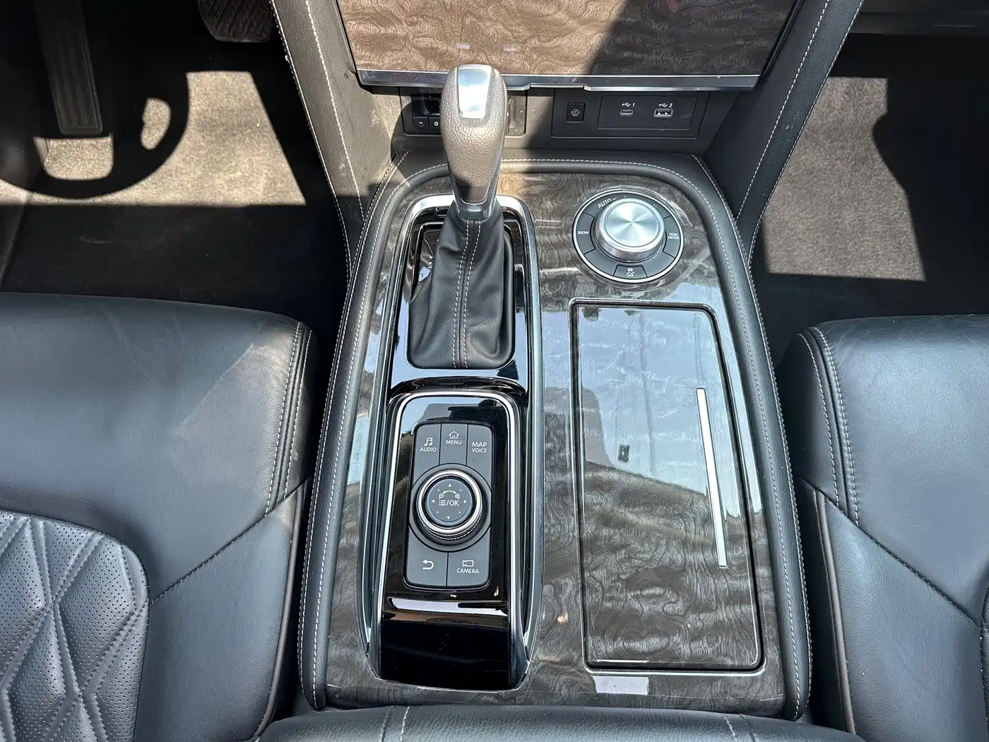 Nissan Patrol 2023 ARMADA 5.6L Armada Flagship Edition фото 7