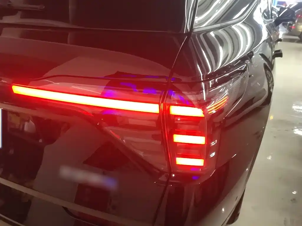 FORD SHARP WORLD