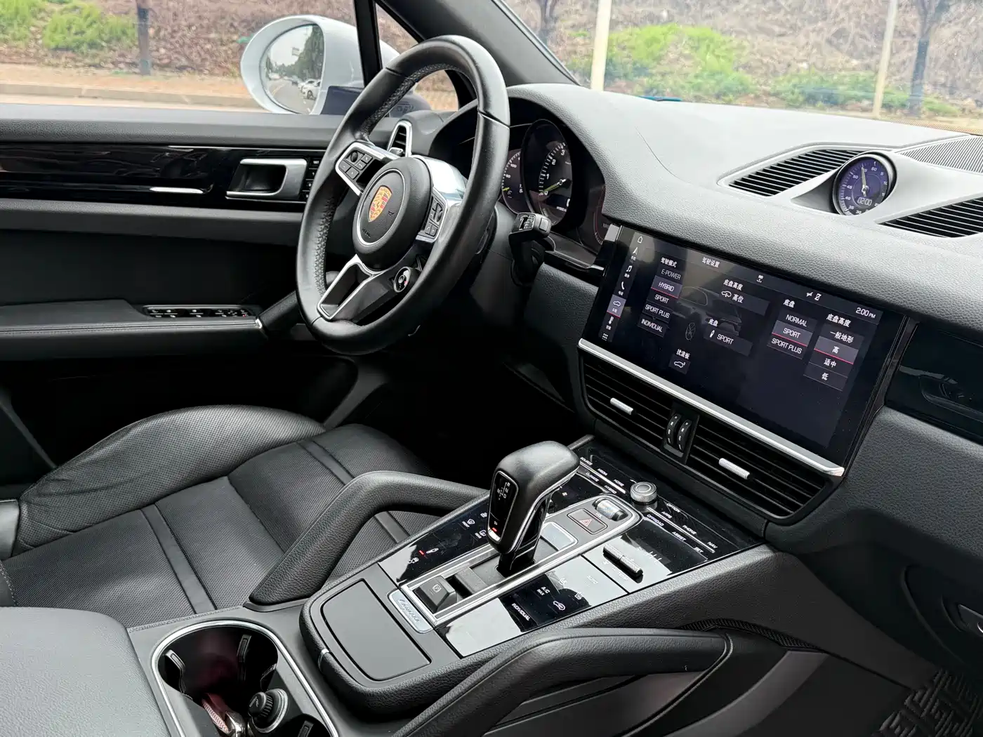 PORSCHE CAYENNE NEW ENERGY