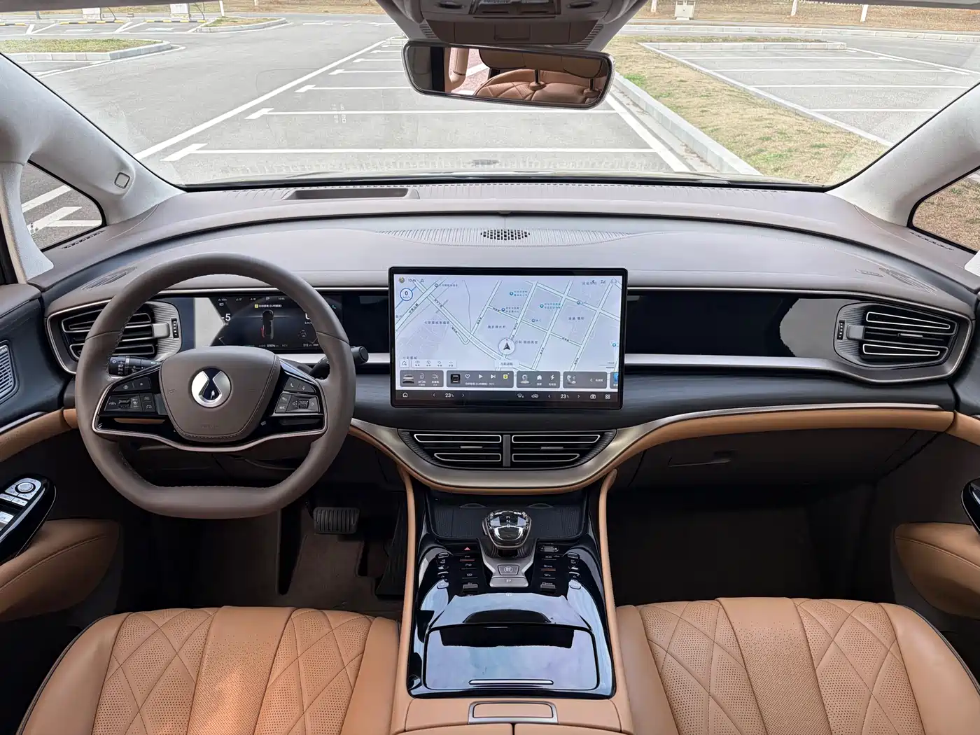 Denza D9 2022 DM-i 970 AWD Flagship фото 14
