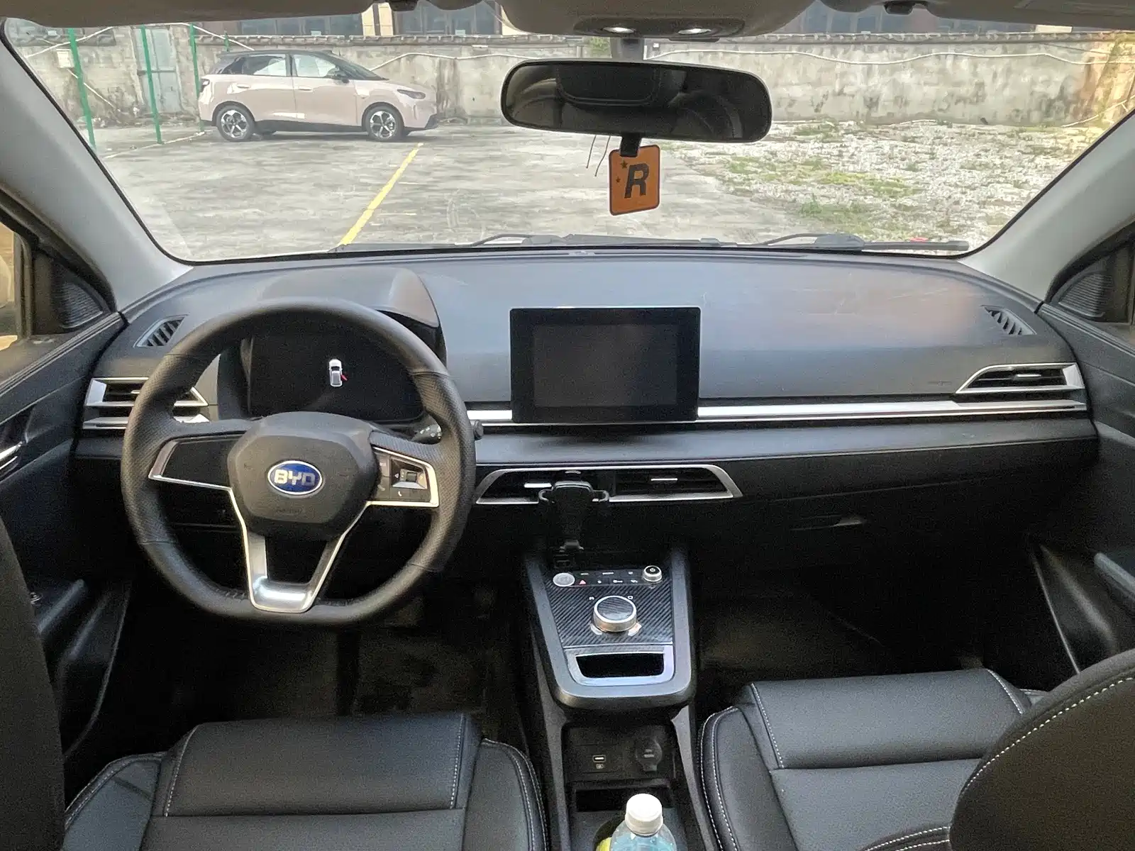 Фото 7 - BYD e2
